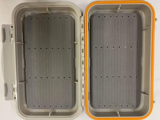 SFT Streamer Slotted Medium Fly Box